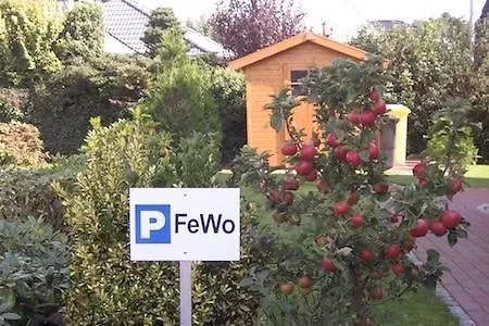 Ferienwohnung Sahlweg Stickenbuttel アパート クックスハーフェン